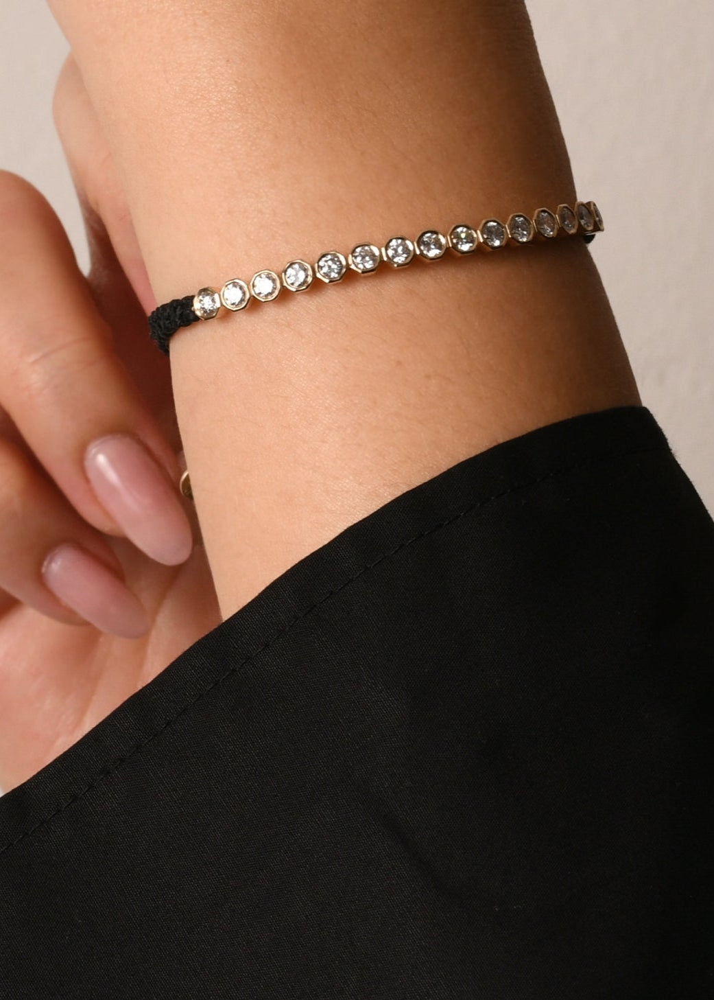 Diamonds String Bracelet