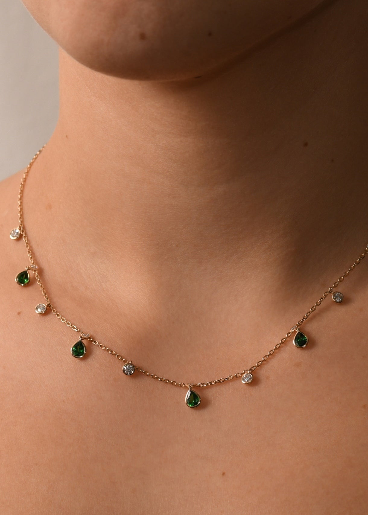 Graceful Drops Necklace