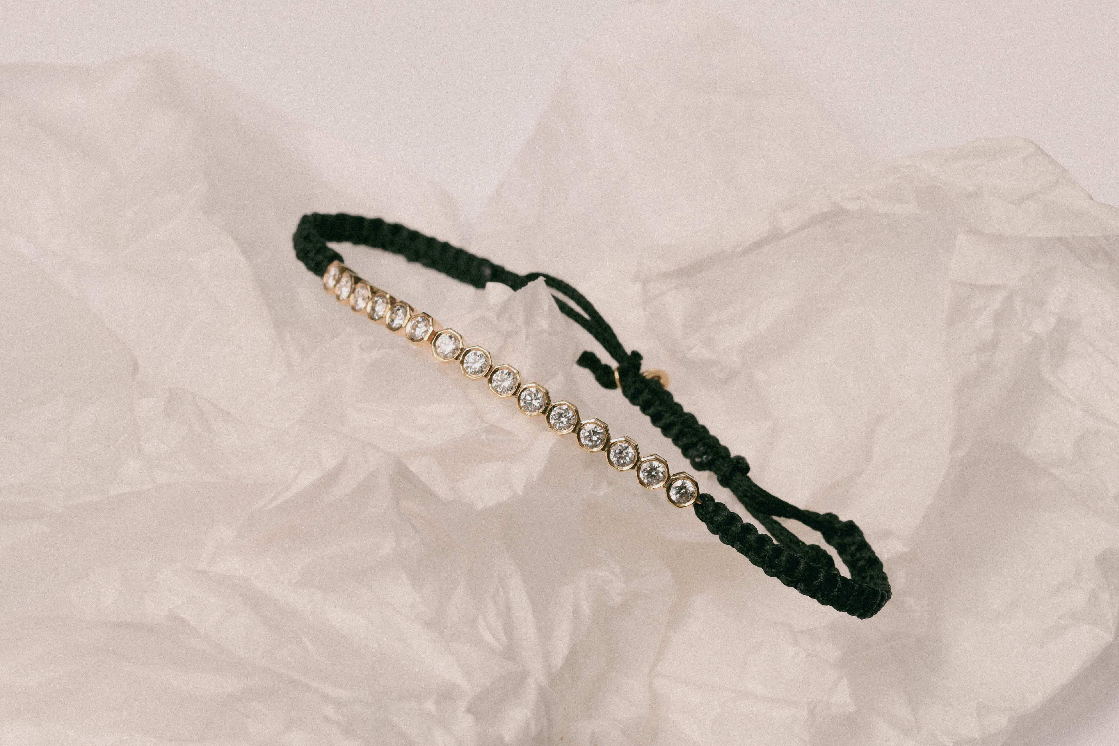 Diamonds String Bracelet